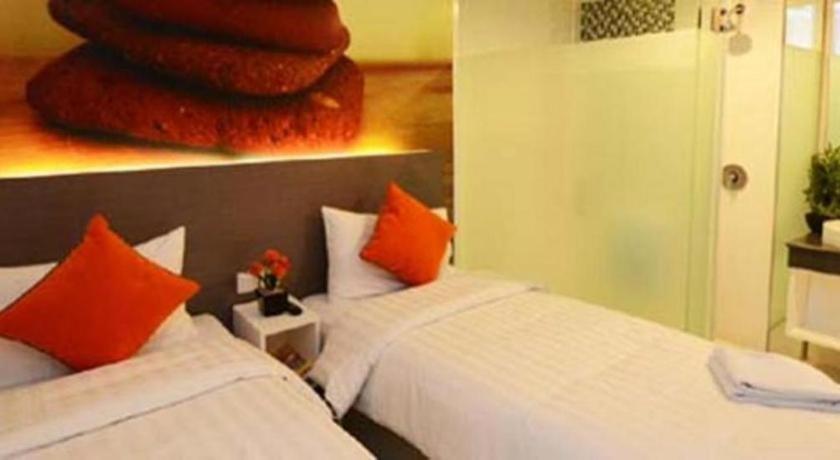 Clay Hotel Jakarta Exterior foto
